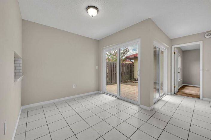 Image No.10-Maison de ville de 2 chambres à vendre à Saint John