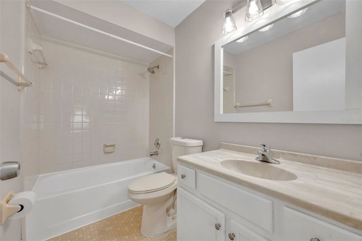 Image No.24-Maison de ville de 2 chambres à vendre à Saint John