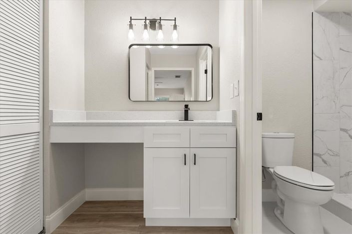 Image No.17-2 Bed Townhouse for sale