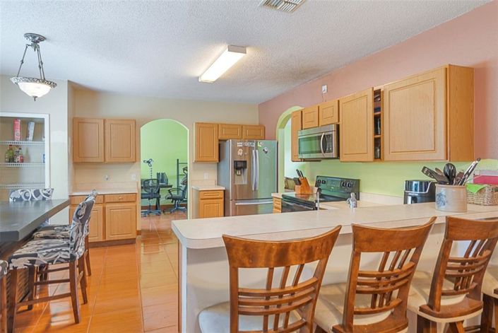 Image No.6-4 Bed House for sale