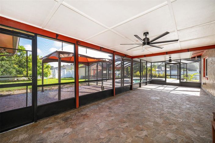 Image No.14-Maison de 4 chambres à vendre à Saint John