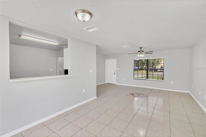 Image No.3-Maison de 3 chambres à vendre à Saint John