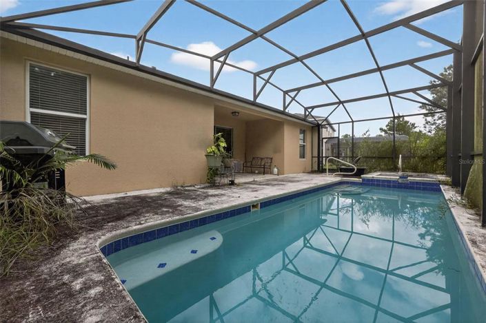 Image No.30-5 Bed House for sale