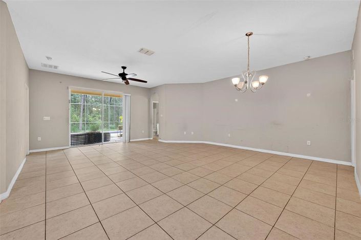 Image No.5-5 Bed House for sale