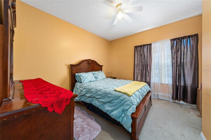 Image No.15-4 Bed House for sale