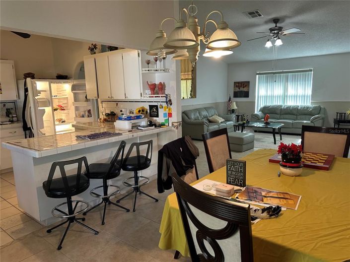 Image No.18-4 Bed House for sale