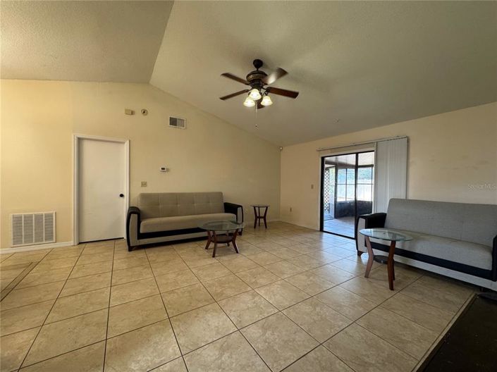 Image No.5-Maison de 3 chambres à vendre à Saint John