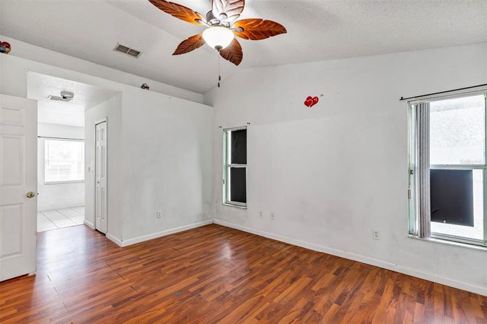 Image No.14-Maison de 4 chambres à vendre à Saint John