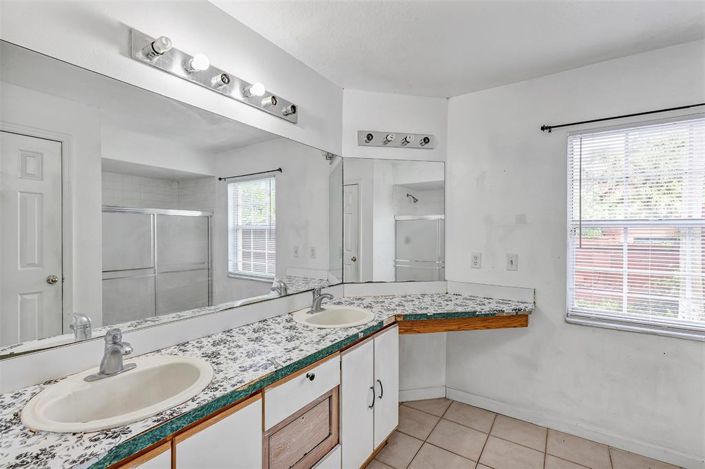 Image No.15-Maison de 4 chambres à vendre à Saint John