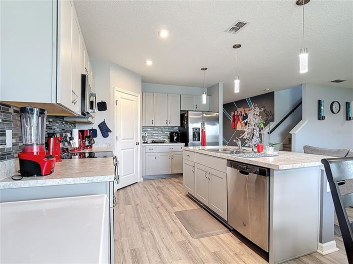 Image No.18-5 Bed House for sale