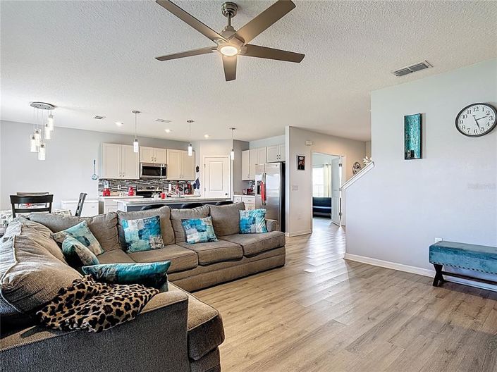 Image No.24-5 Bed House for sale