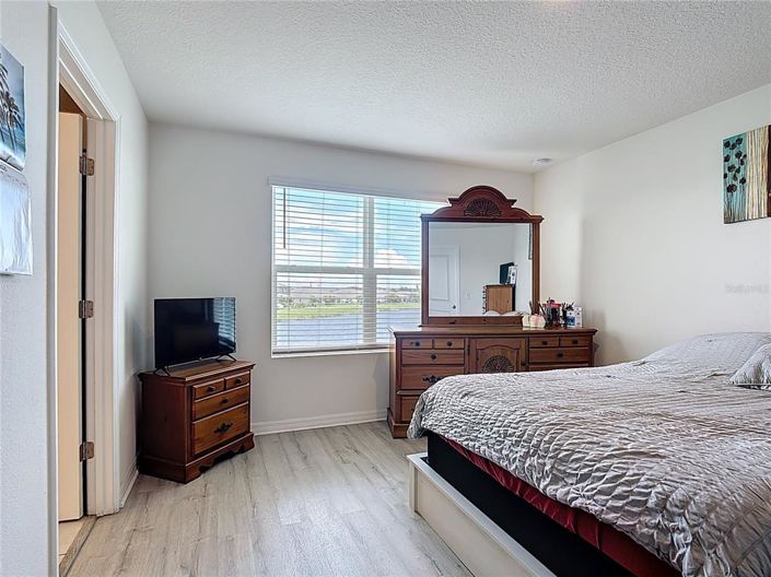 Image No.35-5 Bed House for sale