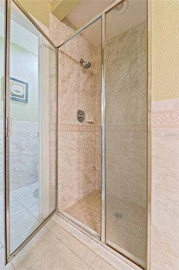 Image No.10-3 Bed House for sale