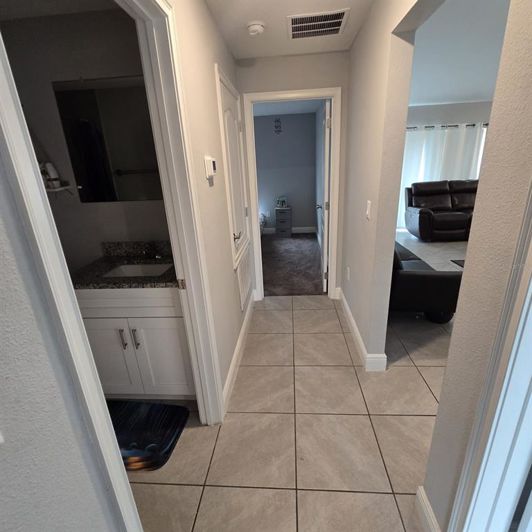 Image No.12-4 Bed House for sale