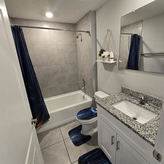 Image No.18-4 Bed House for sale