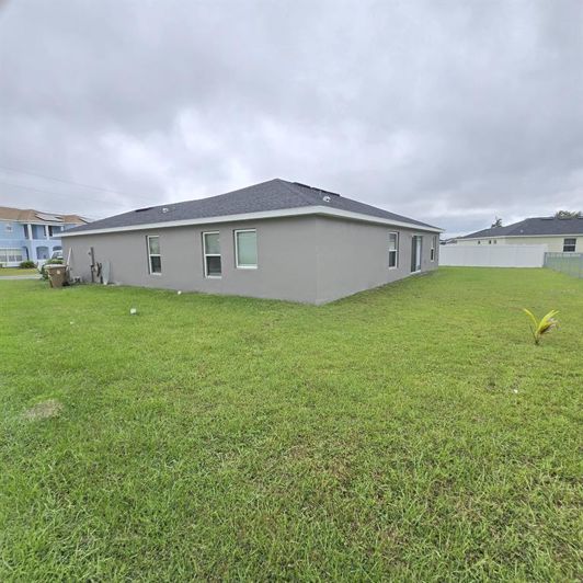 Image No.26-4 Bed House for sale