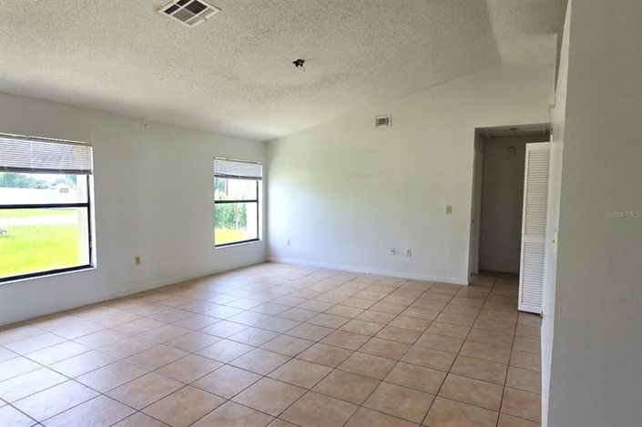 Image No.4-Maison de 3 chambres à vendre à Saint John