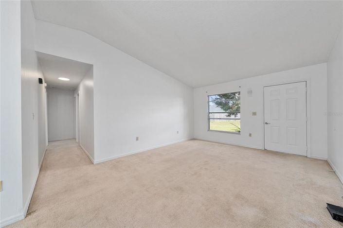 Image No.7-Maison de 4 chambres à vendre à Saint John