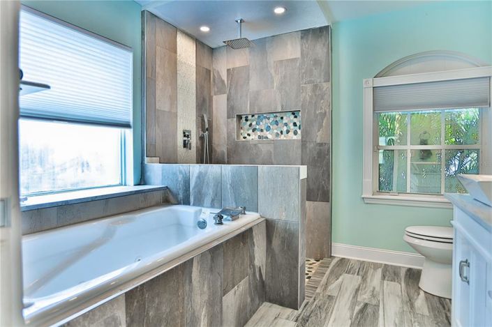 Image No.19-3 Bed House for sale