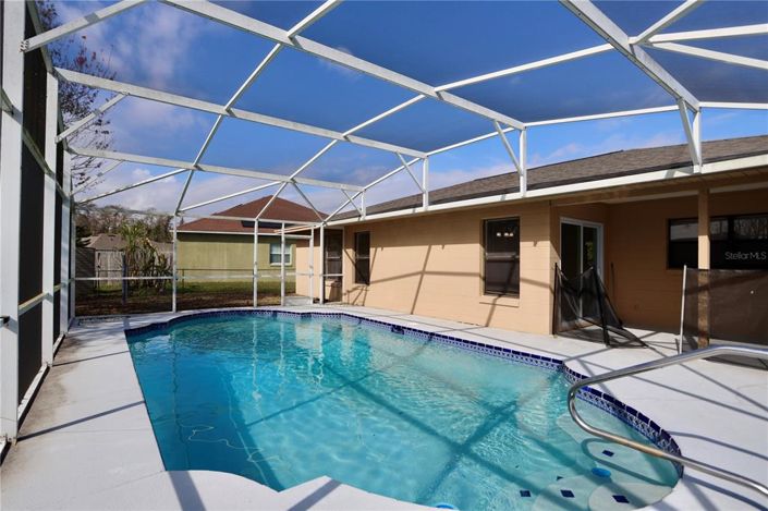 Image No.21-3 Bed House for sale