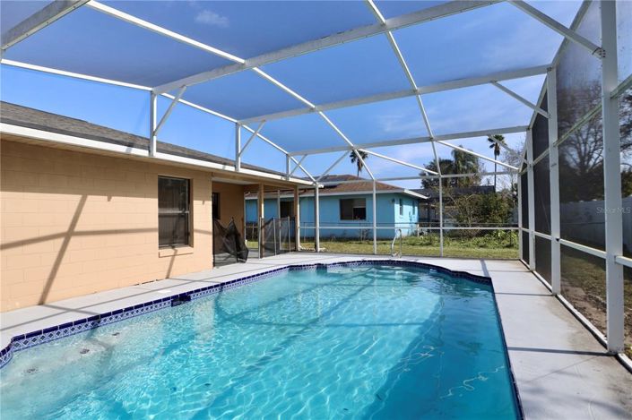 Image No.22-3 Bed House for sale