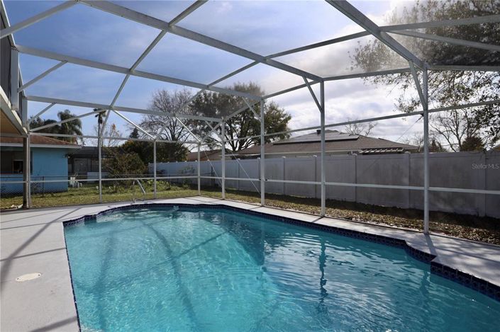 Image No.25-3 Bed House for sale