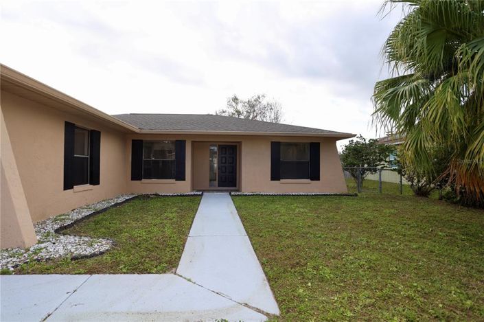 Image No.3-3 Bed House for sale