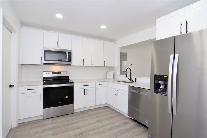 Image No.9-3 Bed House for sale