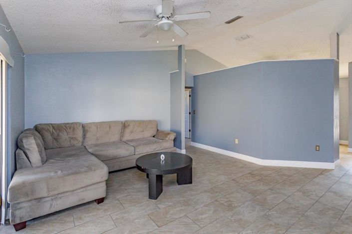 Image No.5-Maison de 3 chambres à vendre à Saint John