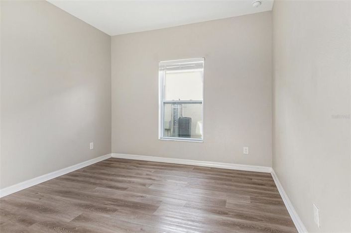 Image No.24-3 Bed House for sale