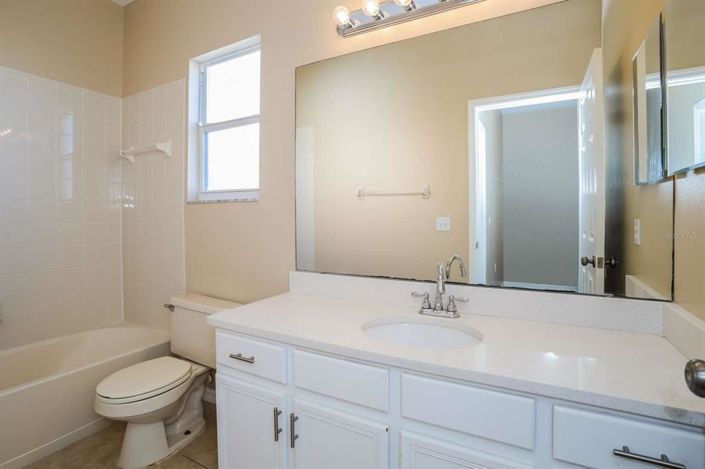 Image No.17-Maison de 4 chambres à vendre à Saint John