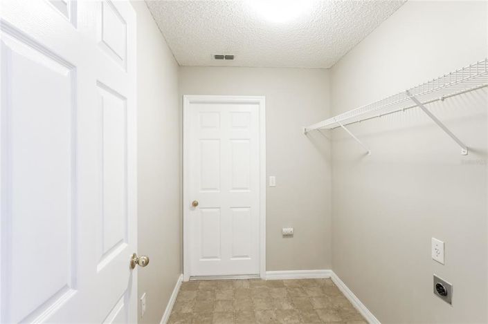 Image No.14-3 Bed House for sale