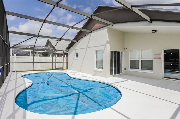 Image No.15-3 Bed House for sale