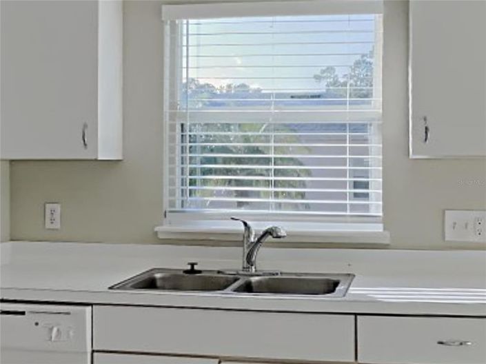 Image No.6-Maison de 4 chambres à vendre à Saint John