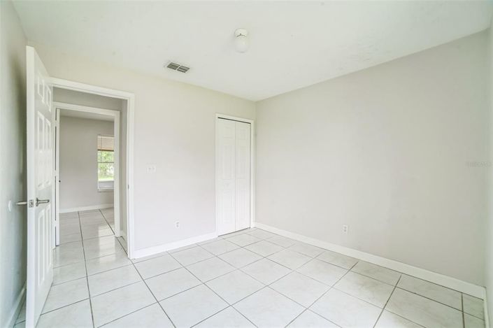 Image No.11-3 Bed House for sale