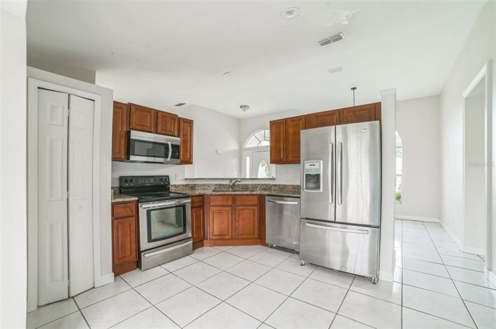 Image No.25-3 Bed House for sale