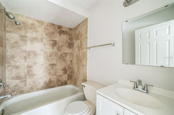 Image No.28-3 Bed House for sale