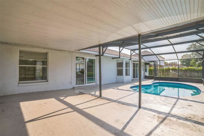 Image No.32-3 Bed House for sale