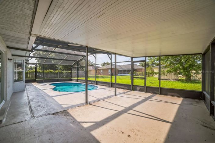 Image No.33-3 Bed House for sale