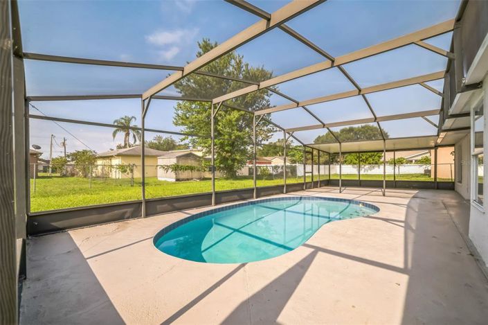 Image No.34-3 Bed House for sale