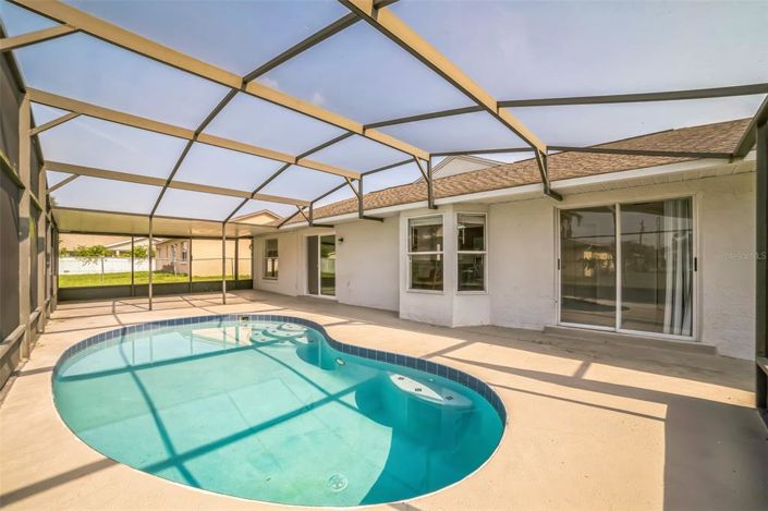 Image No.35-3 Bed House for sale