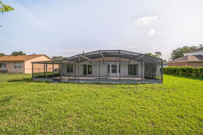 Image No.6-3 Bed House for sale