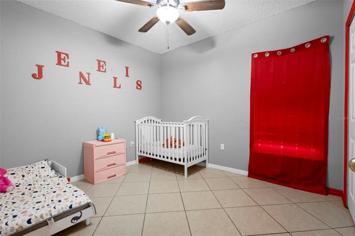 Image No.14-3 Bed House for sale