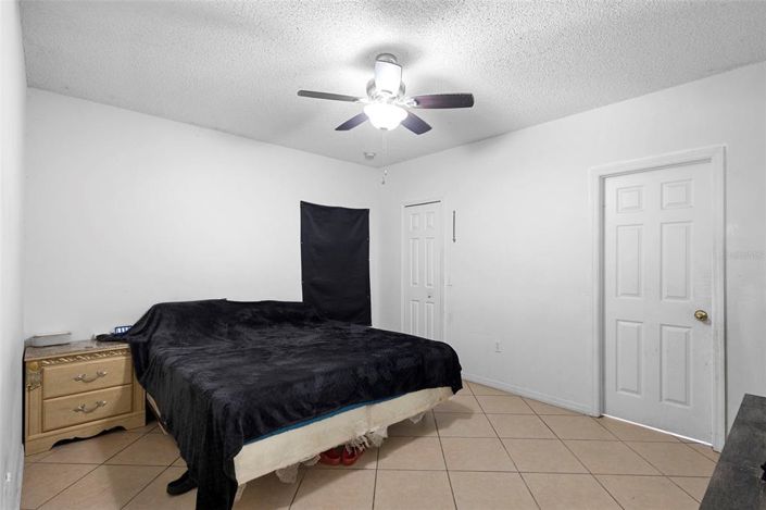 Image No.16-3 Bed House for sale