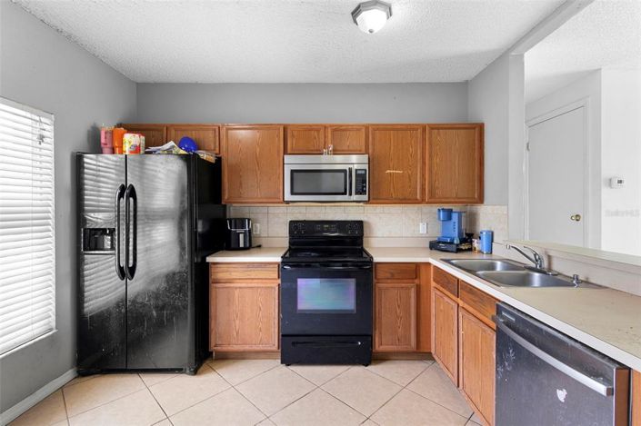 Image No.5-3 Bed House for sale