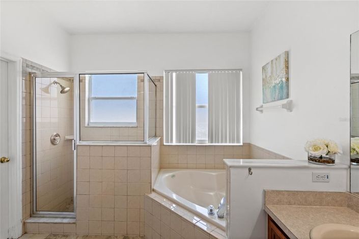 Image No.13-4 Bed House for sale