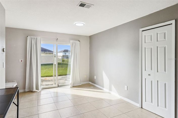 Image No.10-Maison de 2 chambres à vendre à Saint John