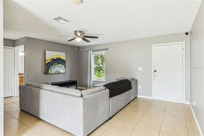 Image No.5-Maison de 2 chambres à vendre à Saint John