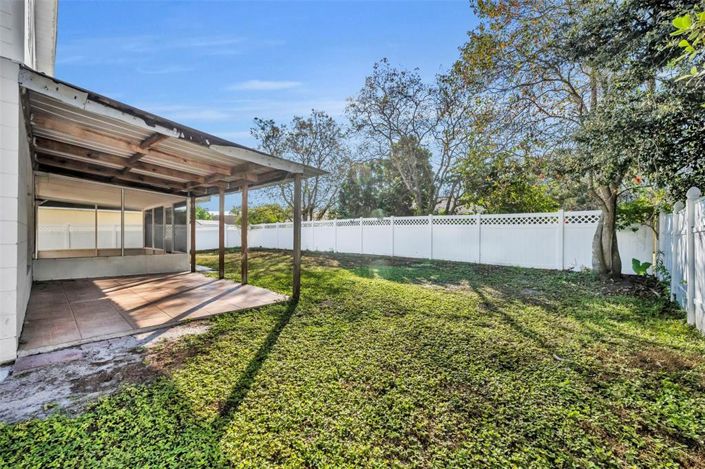 Image No.35-5 Bed House for sale