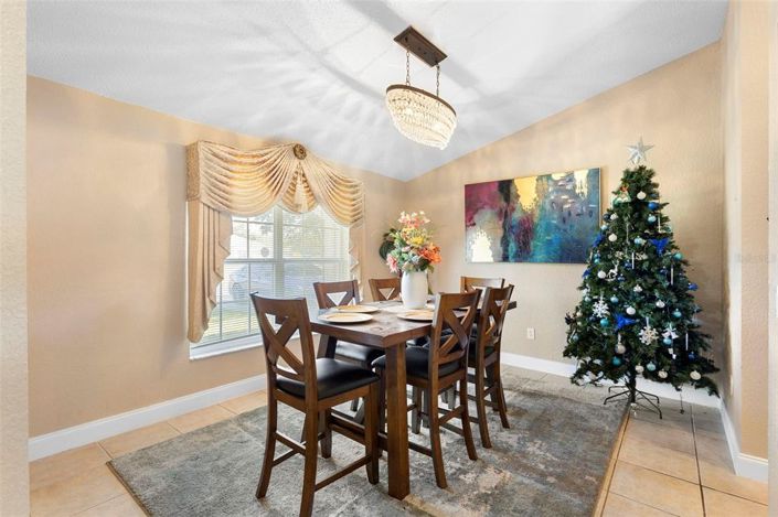 Image No.15-Maison de 4 chambres à vendre à Saint John